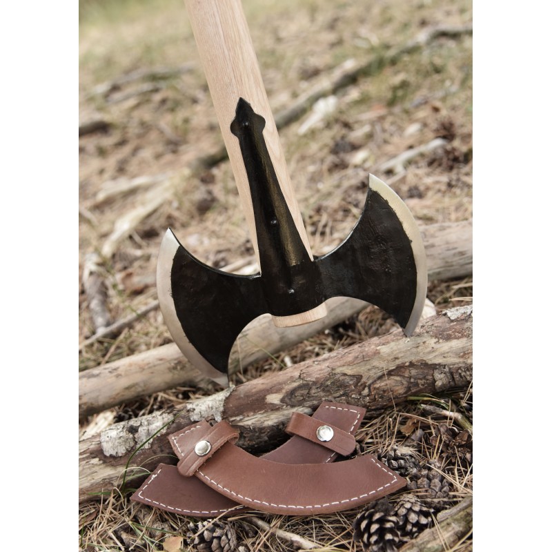 Frühmittelalterliche Doppelaxt