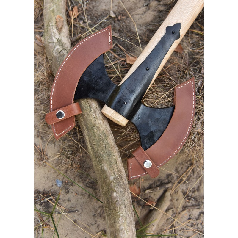 Frühmittelalterliche Doppelaxt