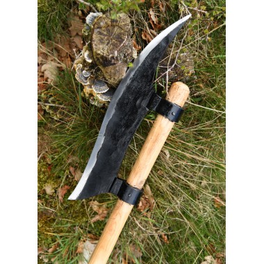 Handgeschmiedete Hellebarde