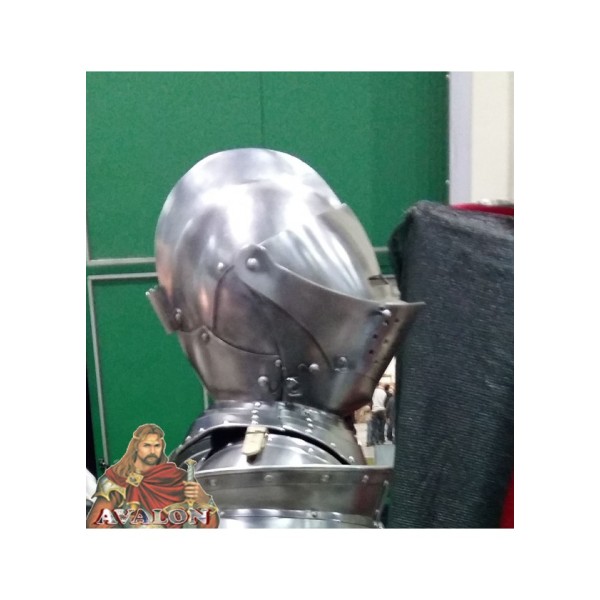 Mittelalterlicher Ritterhelm - Armet - Mittelalterlicher Helm