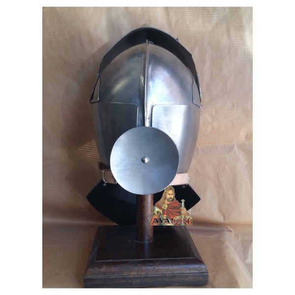 Mittelalterlicher Ritterhelm - Mittelalterlicher Helm