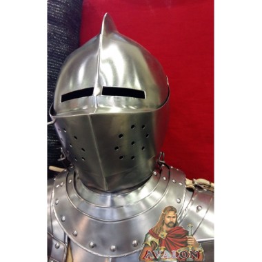 Ritterhelm - Mittelalterlicher Helm