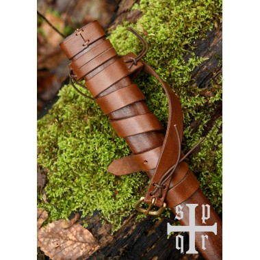 Mittelalterliche Schwertscheide aus Leder mit Gürtel