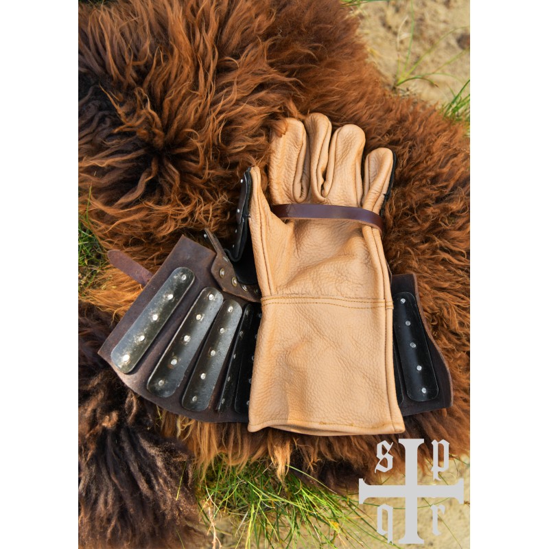 Mittelalterliche Panzerhandschuhe - Schlacht von Visby