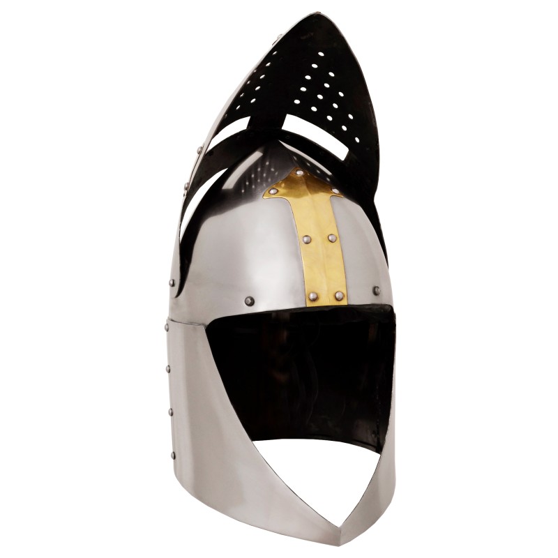 Topfhelm mit Messingkreuz