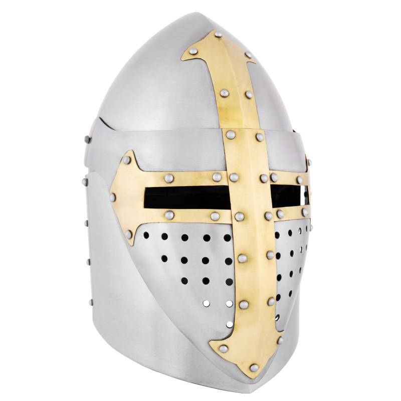 Topfhelm mit Messingkreuz
