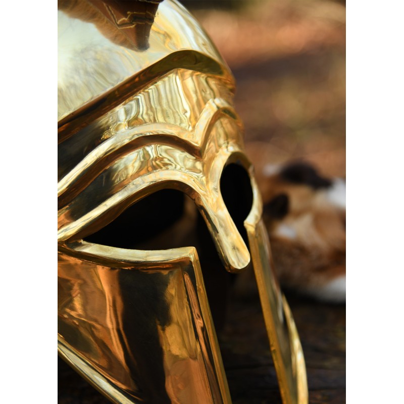 Italo-Korintherhelm mit Helmbusch