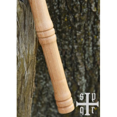 Mittelalterlicher Flegel mit drei Sternen