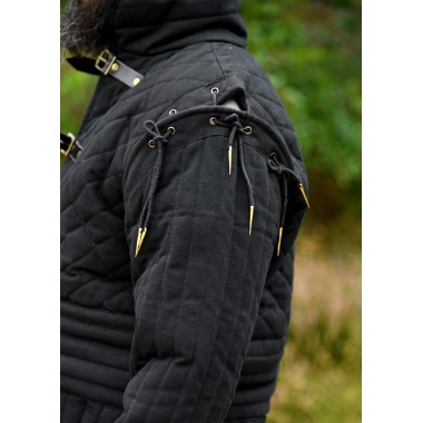 Gambeson mit Schnallen und abnehmbaren Ärmeln