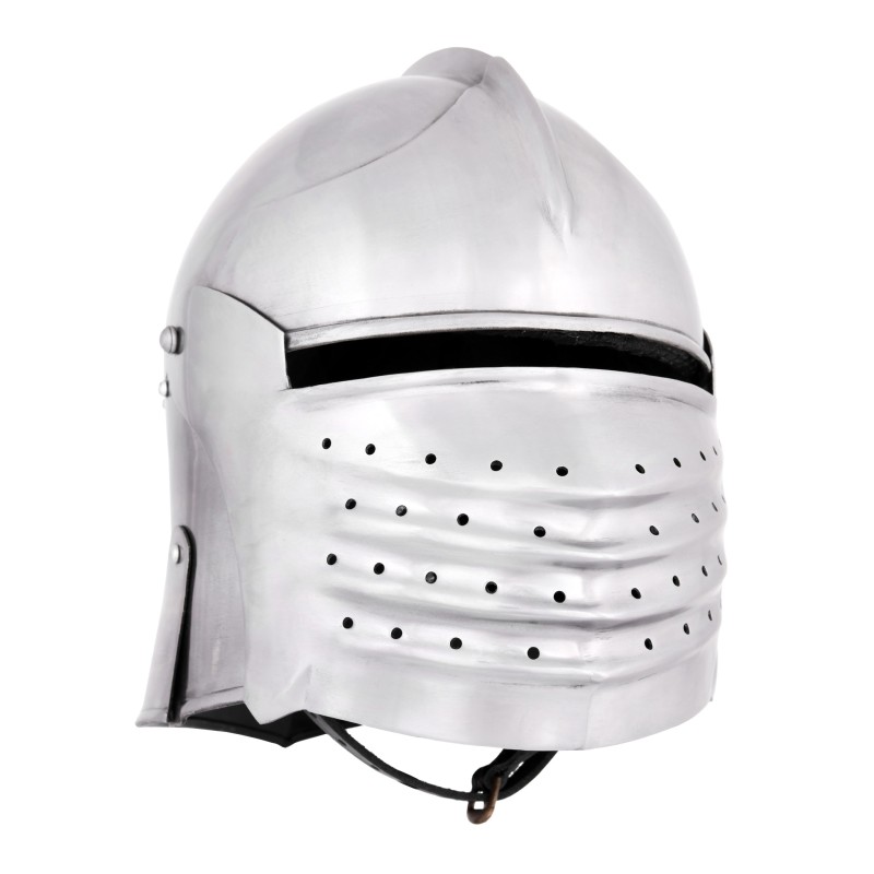 Nasalhelm mit Wangenklappen und Brünne