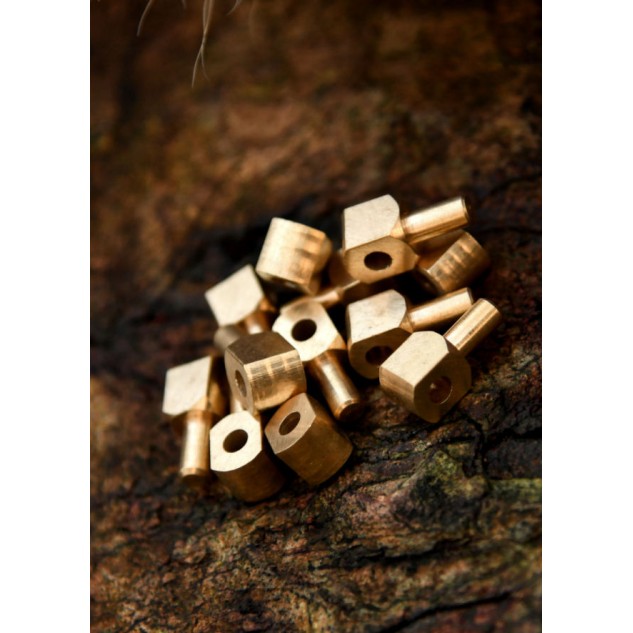 Ersatznieten für Helme