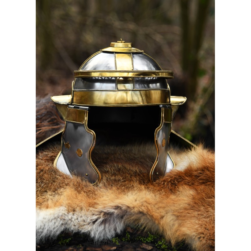 Römerhelm - Niedermörmter Italic 'H'