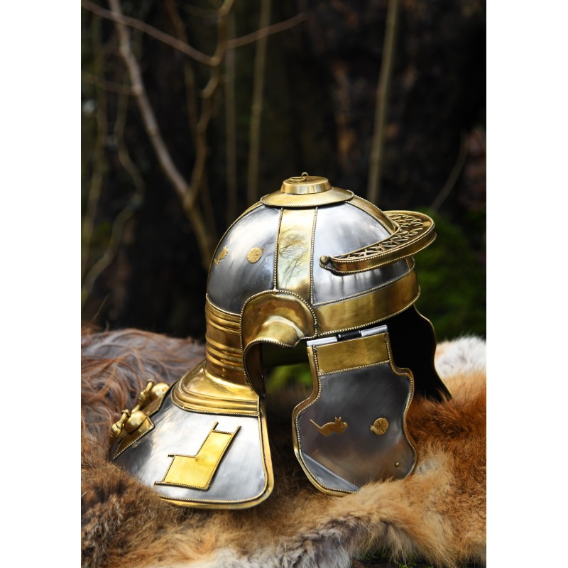 Römerhelm - Niedermörmter Italic 'H'