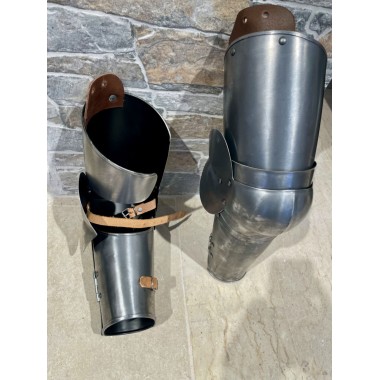 Mittelalterlicher Rüstungsarm