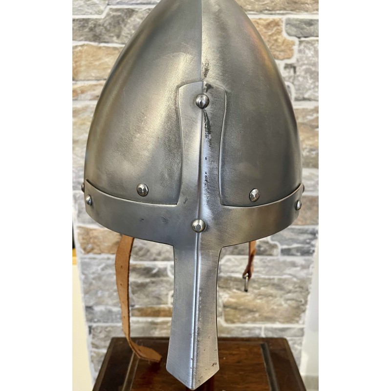 Konischen Nasalhelm  - Helm Normannischer