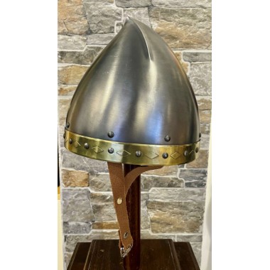 Norman konische Helme - 
