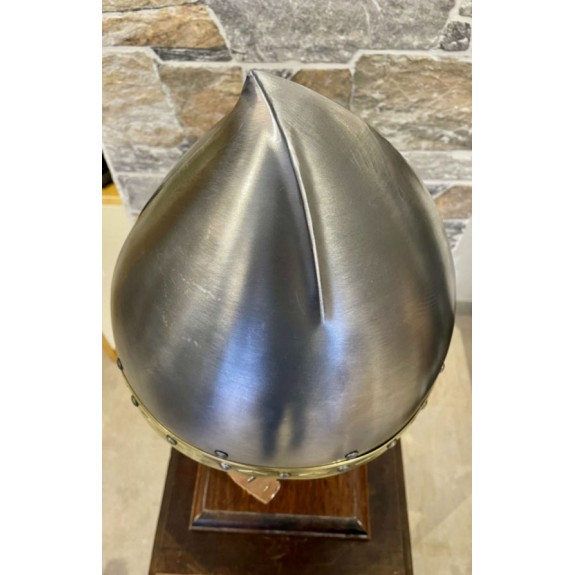 Norman konische Helme - 