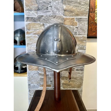 Mittelalterlicher Eisenhut (Kettle Hat)
