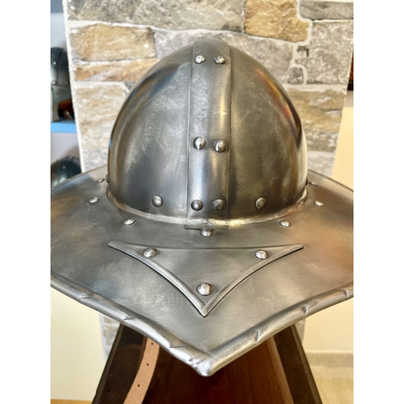 Mittelalterlicher Eisenhut (Kettle Hat)