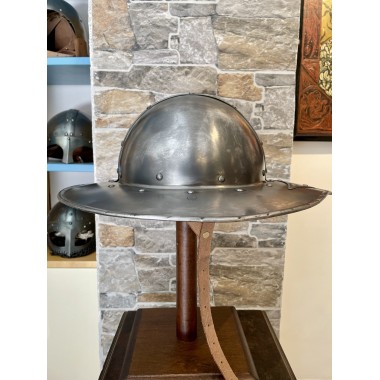 Mittelalterlicher Eisenhut (Kettle Hat)