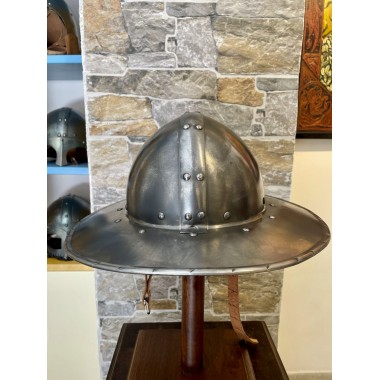 Mittelalterlicher Eisenhut (Kettle Hat)