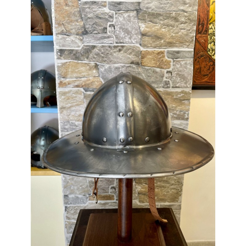 Mittelalterlicher Eisenhut (Kettle Hat)