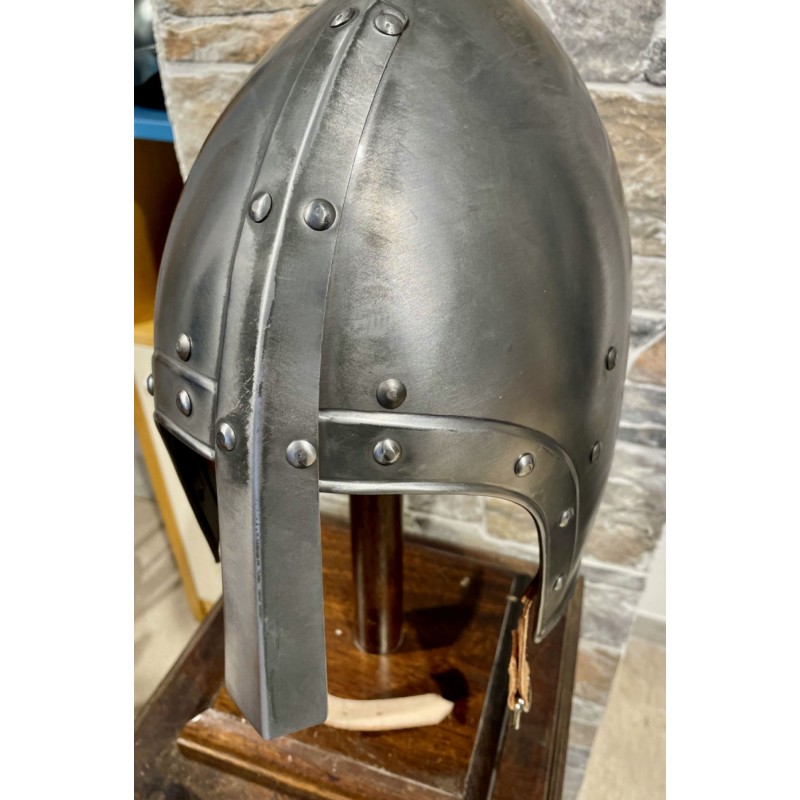 Beckenhaube Helm mit Nasal