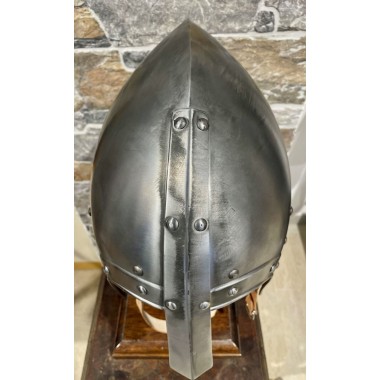 Beckenhaube Helm mit Nasal