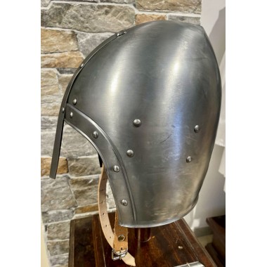 Beckenhaube Helm mit Nasal