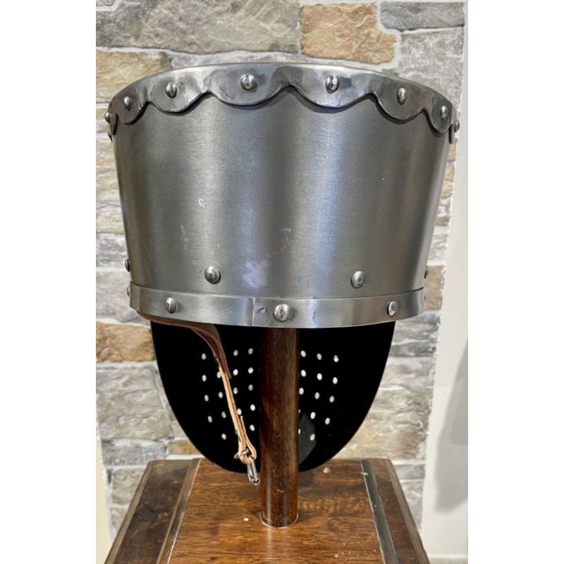Kreuzritter Helm - Topfhelm Kampf - Schaukampfhelm
