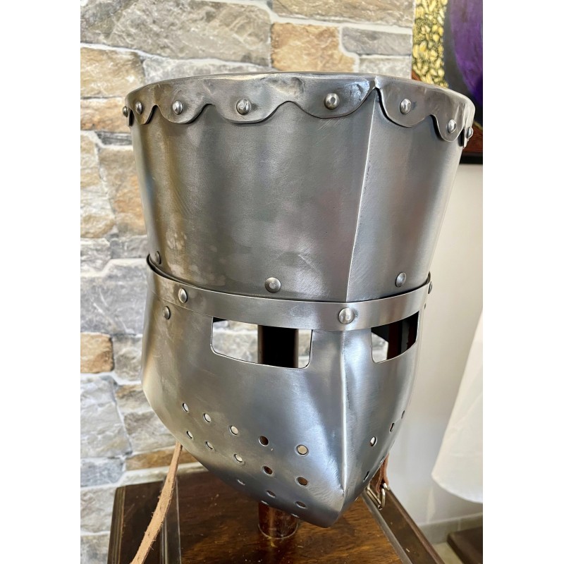 Kreuzfahrer Topfhelm - Schaukampfhelme