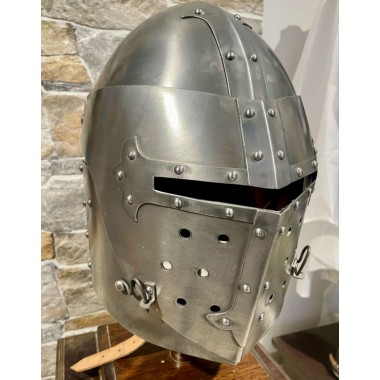 Topfhelm - Templer Kampfhelm