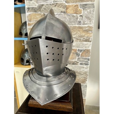 Französischer Armethelm, Helm des 16. Jahrhunderts