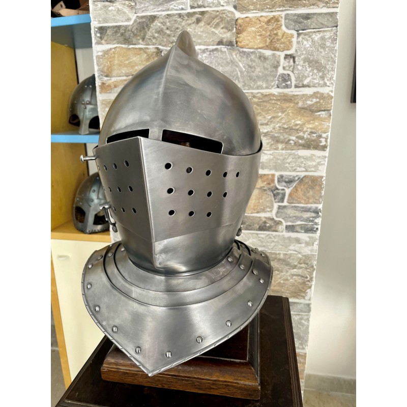 Französischer Armethelm, Helm des 16. Jahrhunderts