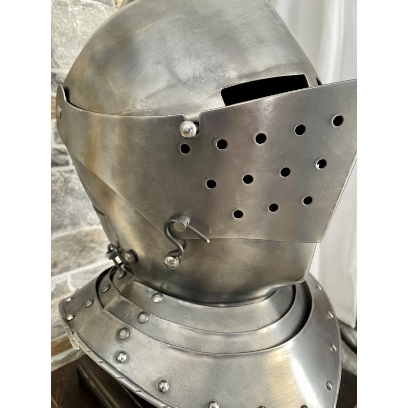 Französischer Armethelm, Helm des 16. Jahrhunderts