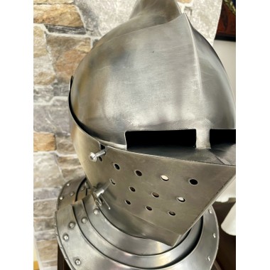 Französischer Armethelm, Helm des 16. Jahrhunderts