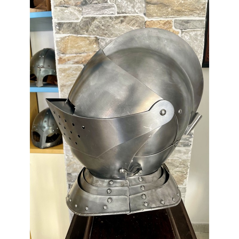 Französischer Armethelm, Helm des 16. Jahrhunderts