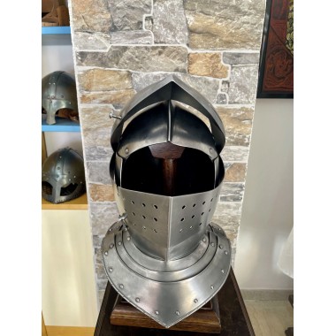 Französischer Armethelm, Helm des 16. Jahrhunderts