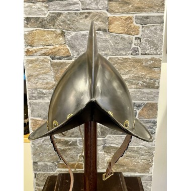 Morionhelm mit Rosetten