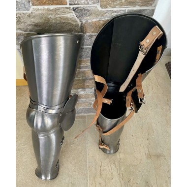 Mittelalterliches Beinzeug Maßanfertigung