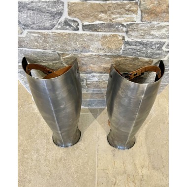 Mittelalterliche Beinschienen – Paar