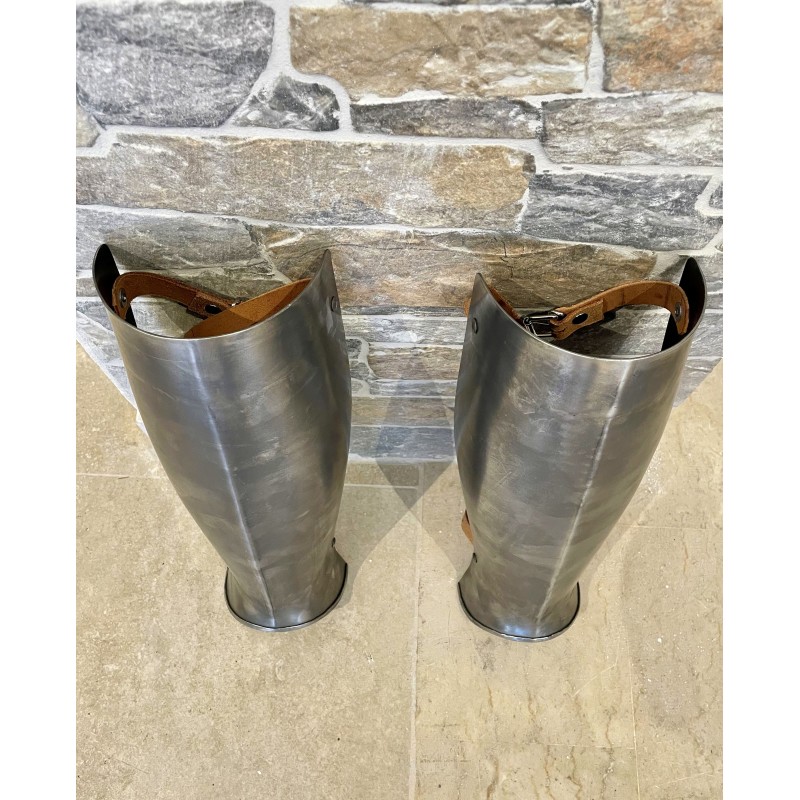 Mittelalterliche Beinschienen – Paar