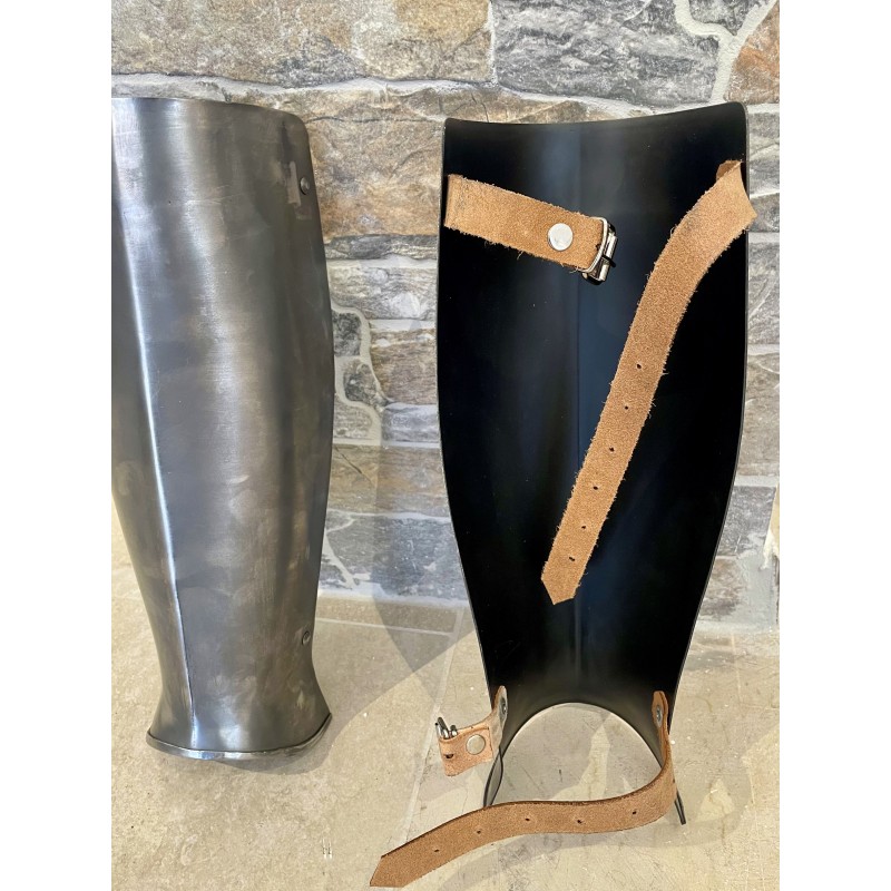 Mittelalterliche Beinschienen – Paar