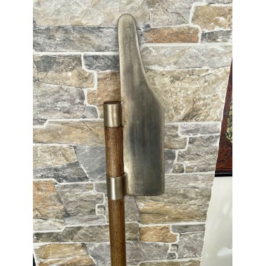 Bardische (Bardiche) im mittelalterlichen Stil