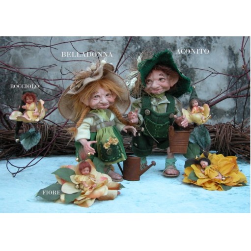 Gnom Eisenhut , Porzellanpuppe