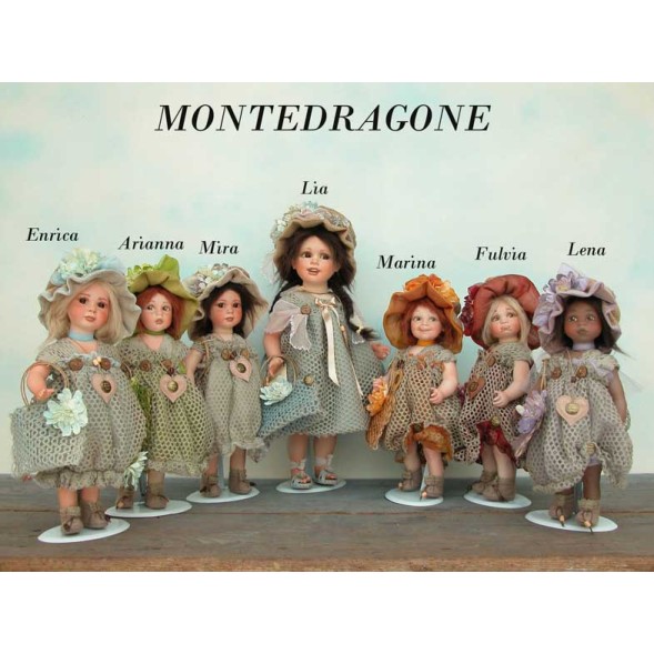 Verkaufe eine ziemlich Porzellanpuppen-Mädchen Lia