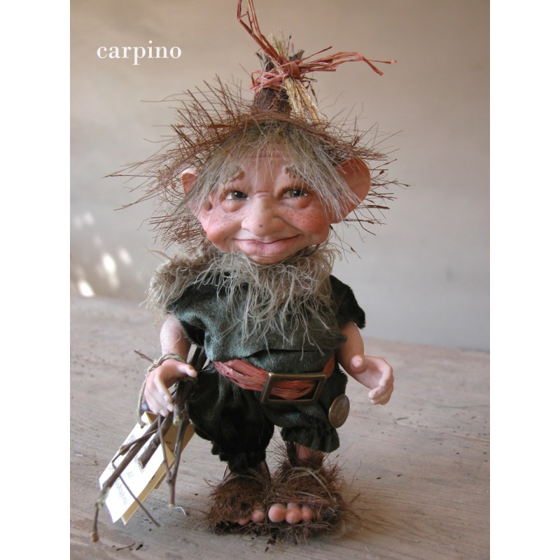 Porzellanpuppe - Elfe Kobold Hainbuche