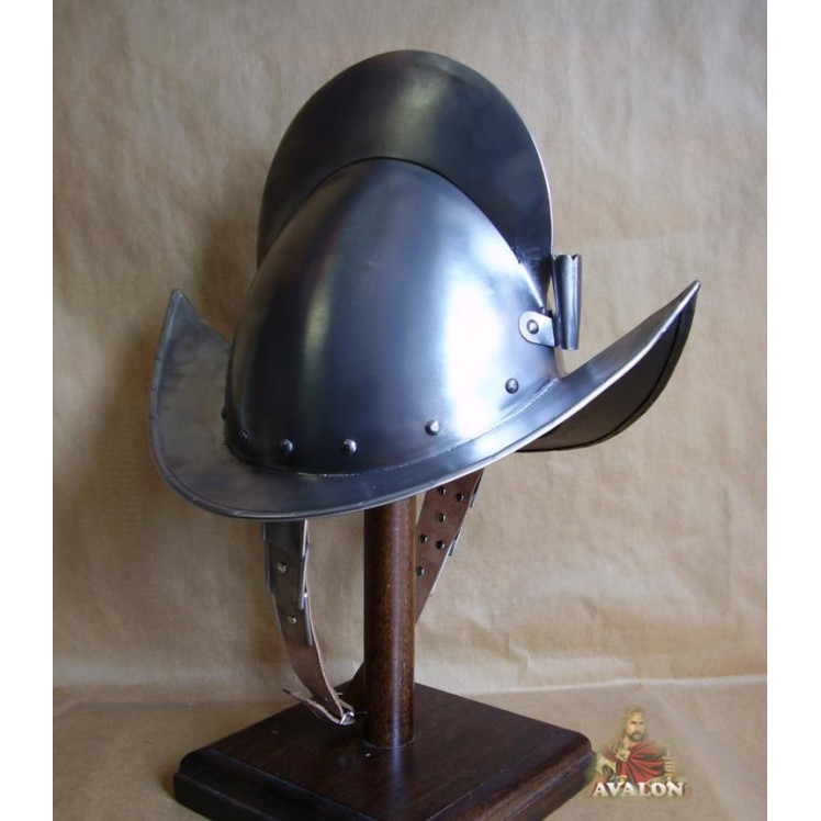 Helm Morion