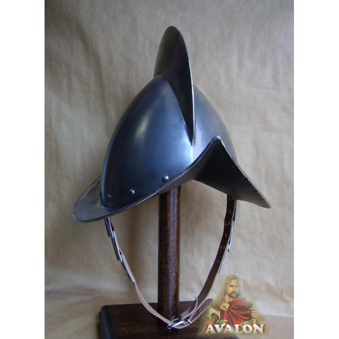 Helm Morion