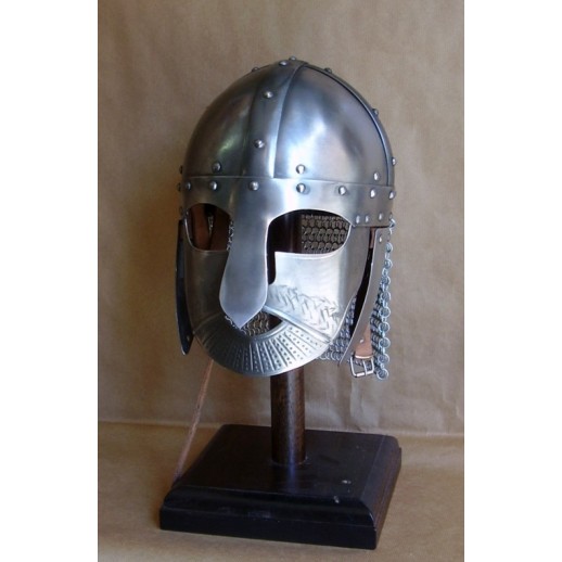 Wikinger-Helm mit Maske